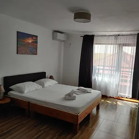 Casa Vlad Alojamento de Acomodação e Pequeno-almoço